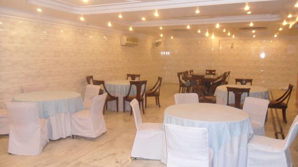 Hotel Singh International Delhi  Exterior foto